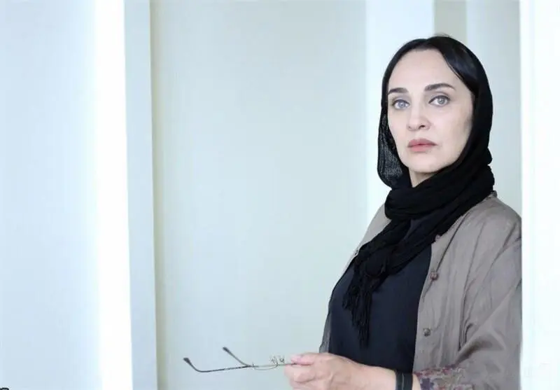 پوستر نمایش مثل آب برای شکلات